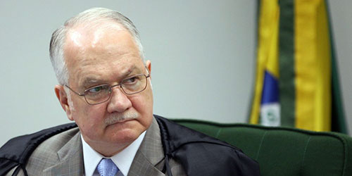 Fachin vê razões para restabelecer contribuição sindical, mas vai aguardar pleno